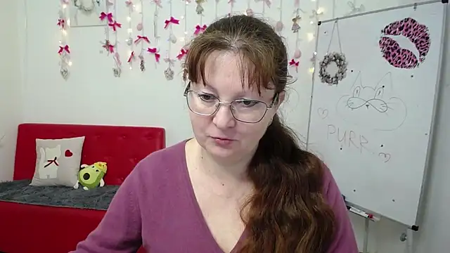 VanessaHotts online show from 04-01-26, 05:08