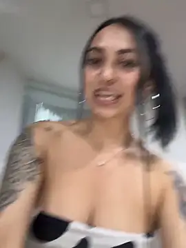 Valery soto  online show from 03-11-26, 03:45