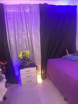 lonely shewolf online show from 10-02-25, 06:04