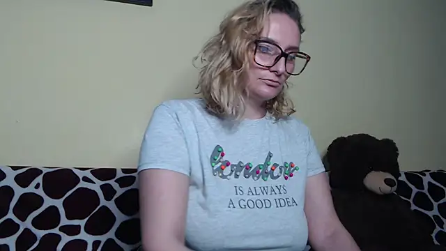 alicesweet21 online show from 03-18-25, 11:53