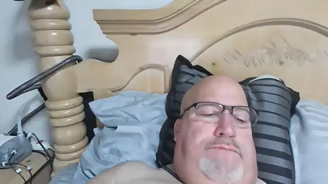 Bigbear0563 online show from 11-04-25, 04:50