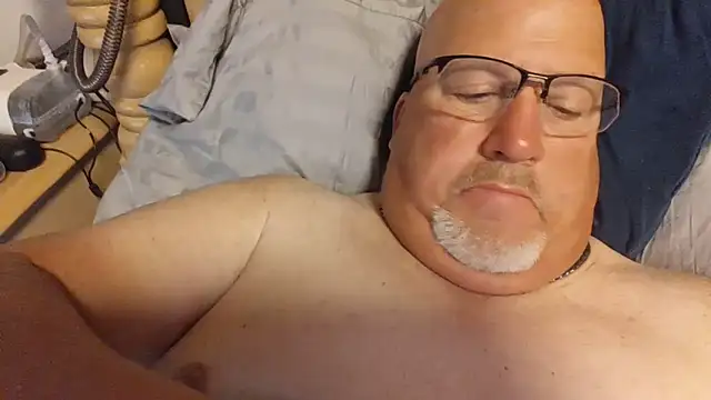 Bigbear0563 online show from 06-04-26, 04:02