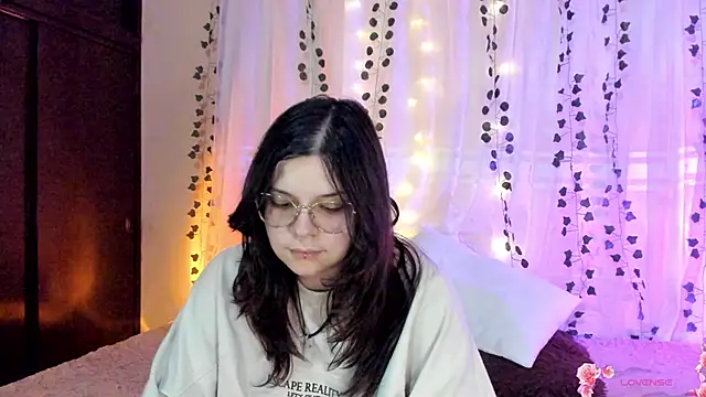 Mey moon online show from 12-11-24, 11:21