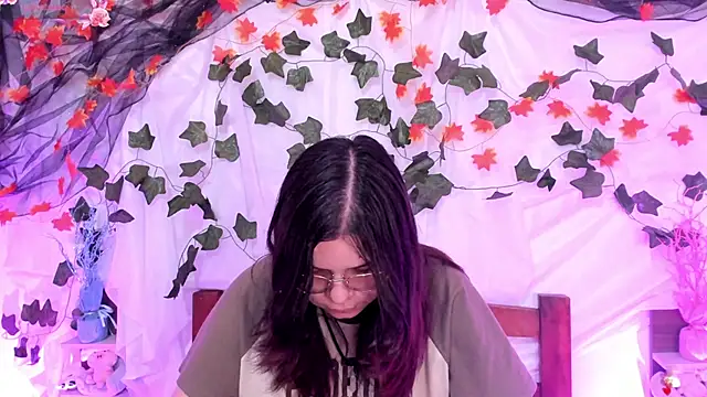 Mey moon online show from 02-06-25, 06:02