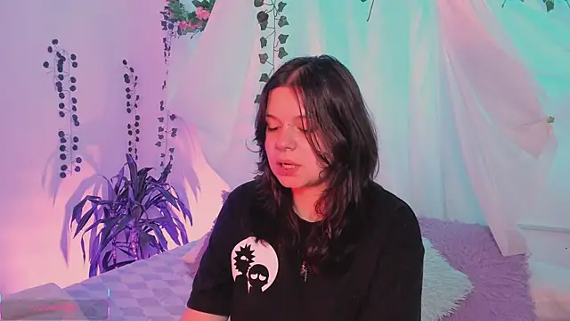 Mey moon online show from 12-22-25, 03:03