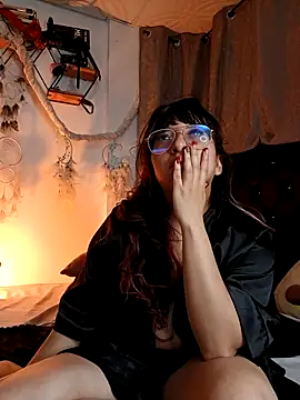 Piafisher1 online show from 12-23-25, 01:14