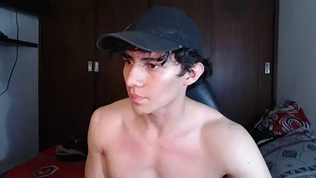 Snapshot of aresholland chatting on 01-07-25, 03:57 aresholland online show from 01-07-25, 03:57