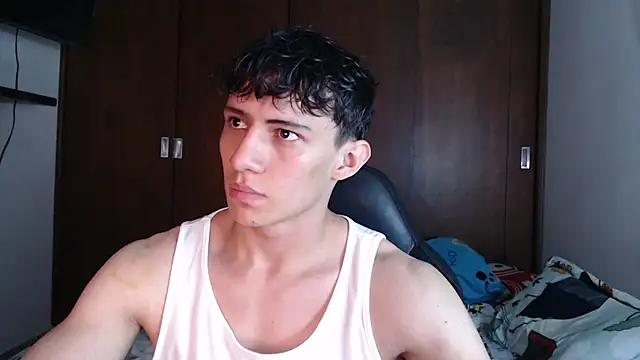 Snapshot of aresholland chatting on 03-13-25, 12:05 aresholland online show from 03-13-25, 12:05