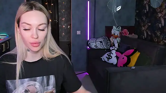 Blckmirrorr online show from 03-29-26, 11:54