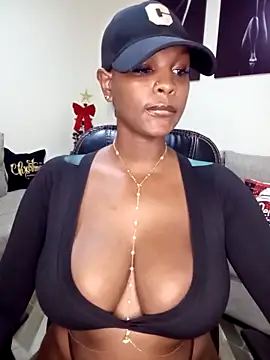 Snapshot of Sexy_panda69 chatting on 12-29-24, 01:49 Sexy panda69 online show from 12-29-24, 01:49