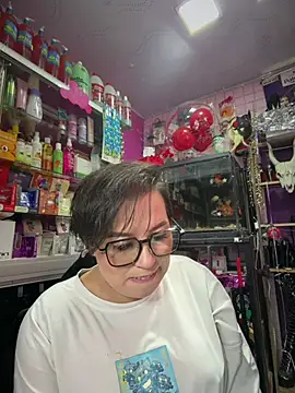 TamySweetness online show from 05-13-26, 05:10