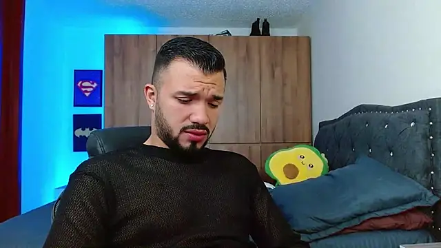 mathew vidal1 online show from 11-19-25, 04:01