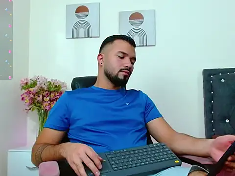 mathew vidal1 online show from 04-08-26, 04:12