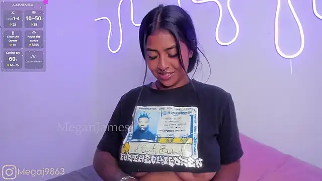 meganjames1 online show from 01-23-25, 03:54
