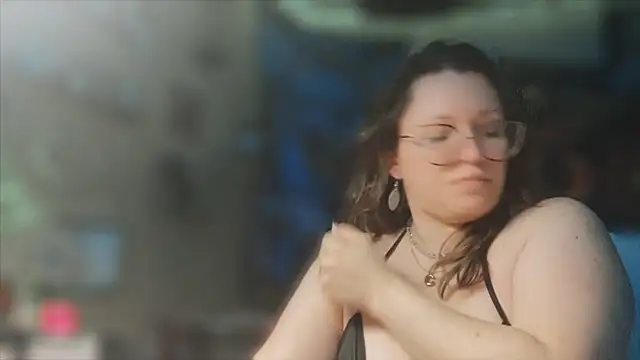 spunlikecottoncandy online show from 10-14-25, 05:58