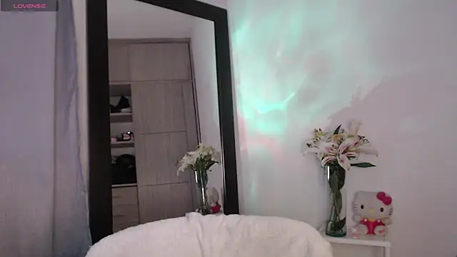 Snapshot of cristal_sexybody chatting on 02-18-25, 04:26 cristal sexybody online show from 02-18-25, 04:26