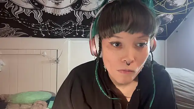 Snapshot of FRRANNKIE chatting on 01-23-25, 01:51 FRRANNKIE online show from 01-23-25, 01:51