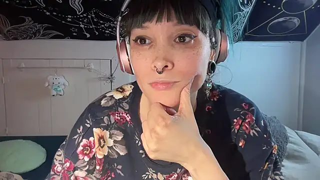 Snapshot of FRRANNKIE chatting on 01-26-25, 09:08 FRRANNKIE online show from 01-26-25, 09:08