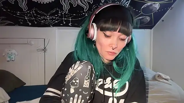 Snapshot of FRRANNKIE chatting on 01-31-25, 04:48 FRRANNKIE online show from 01-31-25, 04:48