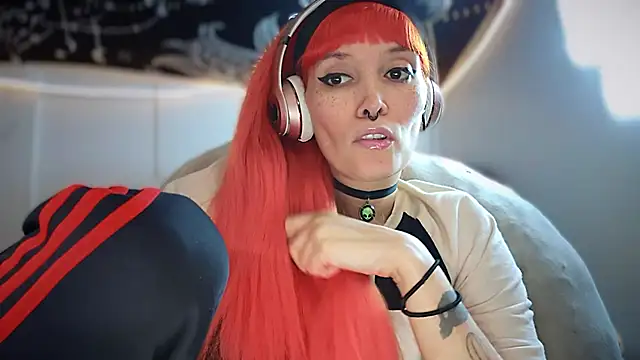 Snapshot of FRRANNKIE chatting on 09-24-25, 10:40 FRRANNKIE online show from 09-24-25, 10:40