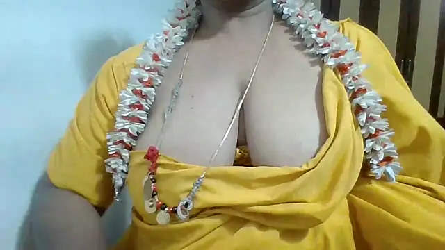 Snapshot of archanatelugu9 chatting on 05-22-26, 12:07 archanatelugu9 online show from 05-22-26, 12:07