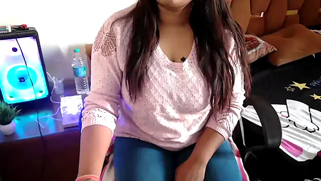 Snapshot of shivi_moto chatting on 02-09-25, 05:50 shivi moto online show from 02-09-25, 05:50