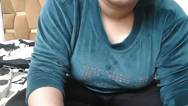 Snapshot of shivi_moto chatting on 02-27-25, 03:58 shivi moto online show from 02-27-25, 03:58