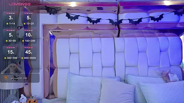 Snapshot of valkiria_moore chatting on 10-16-25, 07:59 valkiria moore online show from 10-16-25, 07:59