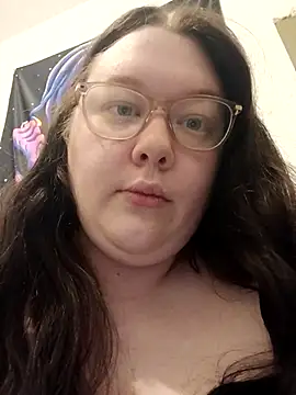 Sexycurvyemilyy online show from 02-10-26, 04:05