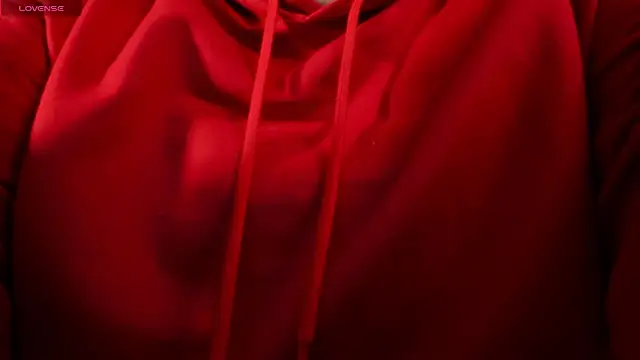 Snapshot of SophiePalmer chatting on 07-07-26, 12:20 SophiePalmer online show from 07-07-26, 12:20