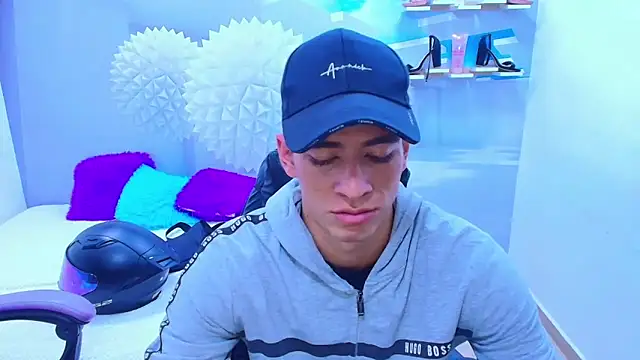 Snapshot of DEIBY_BABY chatting on 12-02-25, 10:49 DEIBY BABY online show from 12-02-25, 10:49