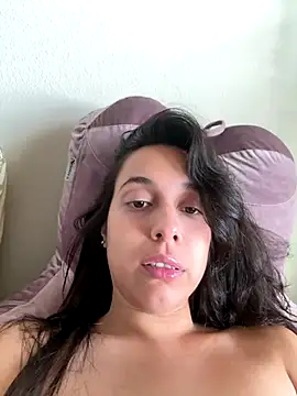 Natur4lBeautyb33 online show from 09-11-25, 02:06