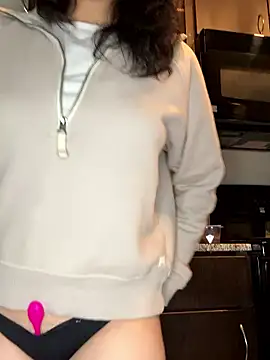 Natur4lBeautyb33 online show from 01-08-26, 03:36