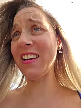 SkyelarSommer online show from 12-05-24, 09:39