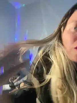 SkyelarSommer online show from 12-12-24, 05:10