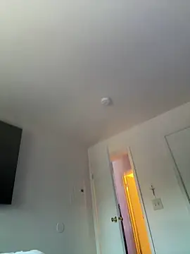 Snapshot of DominiqueX0 chatting on 01-16-25, 04:18 DominiqueX0 online show from 01-16-25, 04:18