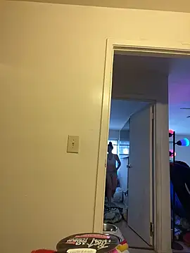 Snapshot of DominiqueX0 chatting on 01-21-25, 06:12 DominiqueX0 online show from 01-21-25, 06:12