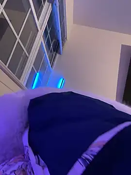 Snapshot of DominiqueX0 chatting on 01-24-25, 01:13 DominiqueX0 online show from 01-24-25, 01:13