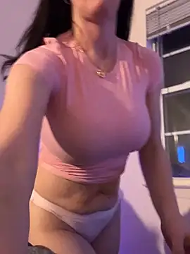 Snapshot of DominiqueX0 chatting on 01-25-25, 03:09 DominiqueX0 online show from 01-25-25, 03:09