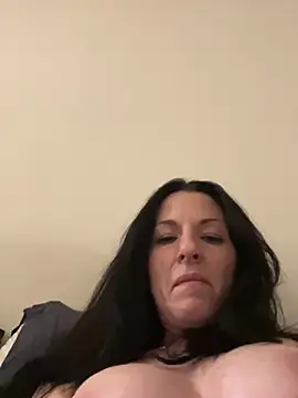 Snapshot of DominiqueX0 chatting on 01-28-25, 12:15 DominiqueX0 online show from 01-28-25, 12:15