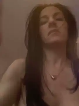 Snapshot of DominiqueX0 chatting on 03-05-25, 03:07 DominiqueX0 online show from 03-05-25, 03:07