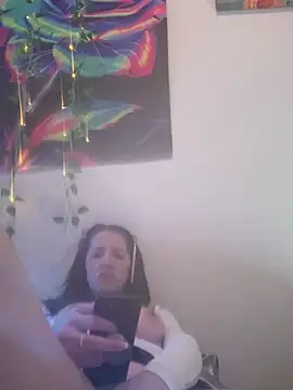 Snapshot of DominiqueX0 chatting on 03-08-25, 06:32 DominiqueX0 online show from 03-08-25, 06:32