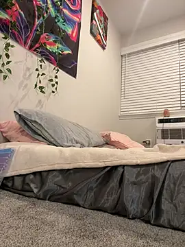 Snapshot of DominiqueX0 chatting on 03-21-25, 12:40 DominiqueX0 online show from 03-21-25, 12:40