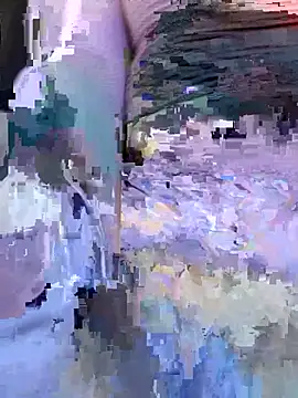 Snapshot of DominiqueX0 chatting on 10-16-25, 07:04 DominiqueX0 online show from 10-16-25, 07:04