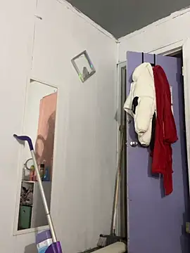 DominiqueX0 online show from 03-06-26, 01:57