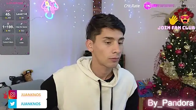 Snapshot of by_pandora chatting on 12-18-24, 06:35 by pandora online show from 12-18-24, 06:35