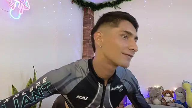 Snapshot of by_pandora chatting on 01-31-25, 06:57 by pandora online show from 01-31-25, 06:57