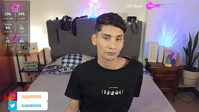 Snapshot of by_pandora chatting on 09-22-25, 05:59 by pandora online show from 09-22-25, 05:59