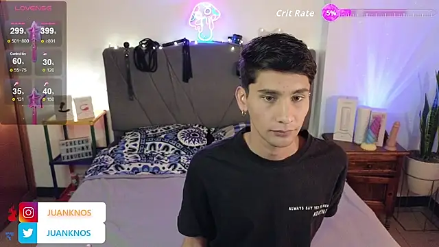 Snapshot of by_pandora chatting on 10-08-25, 05:54 by pandora online show from 10-08-25, 05:54