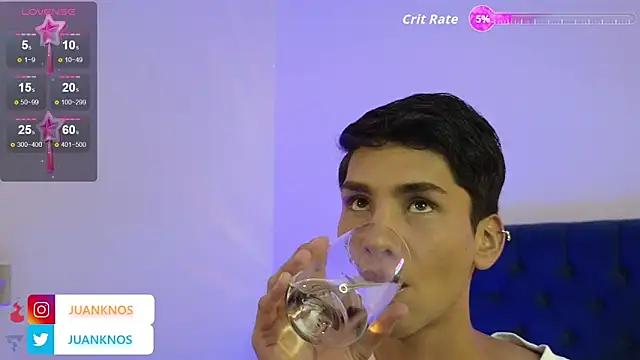 Snapshot of by_pandora chatting on 10-18-25, 08:42 by pandora online show from 10-18-25, 08:42